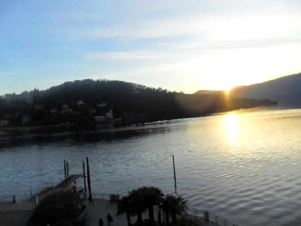 Hostaria Del Golfo Guest House Laveno-Mombello 0*,